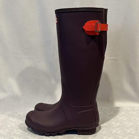 Hunter Purple Red Buckle Tall Rain Boots Shoes **Size 7** ☔️☔️ - Picture 5 of 8